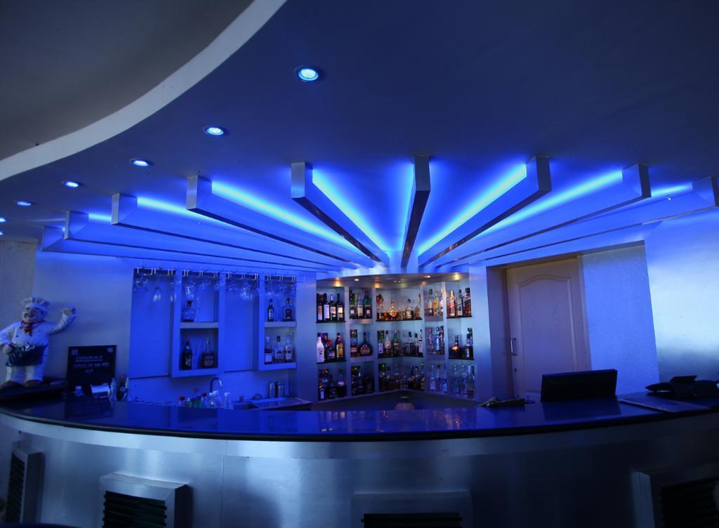 The Quilon Beach Hotel And Convention Center Kollam Bagian luar foto